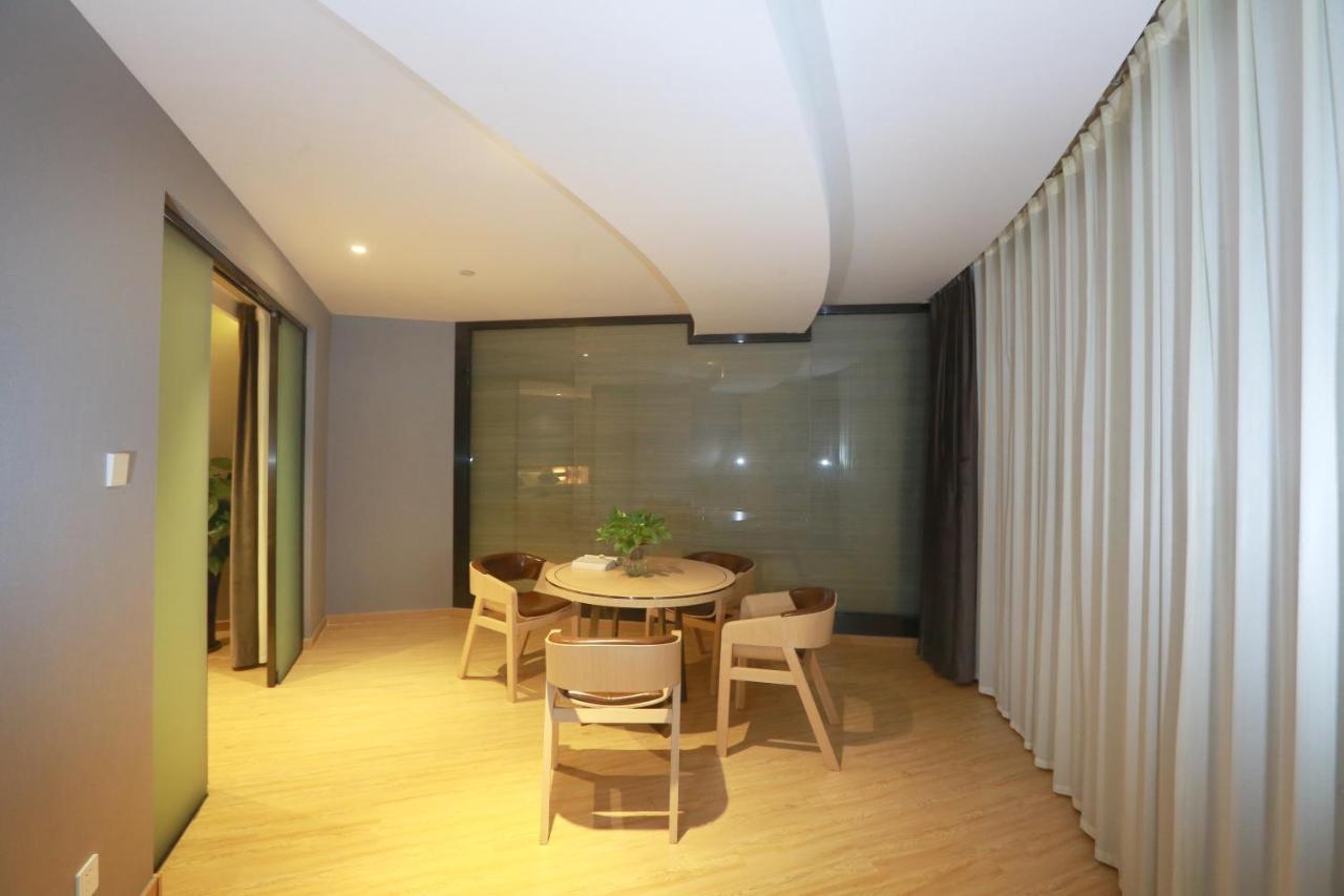 锦江都城酒店海南省政府日月广场免税店 Haikou  Bagian luar foto